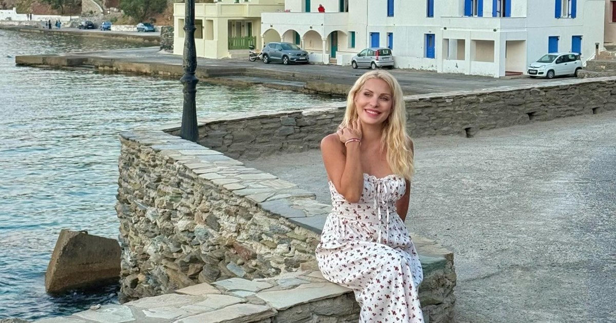 Στον παράδεισο της Ελένης Μενεγάκη στην Άνδρο | Έτσι είναι το εσωτερικό του Onar