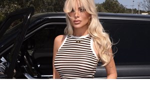 Η Δέσποινα Βανδή υιοθέτησε μία από τις πιο hot φθινοπωρινές τάσεις στο styling φορώντας ένα φόρεμα από τη Zara - εικόνα 2