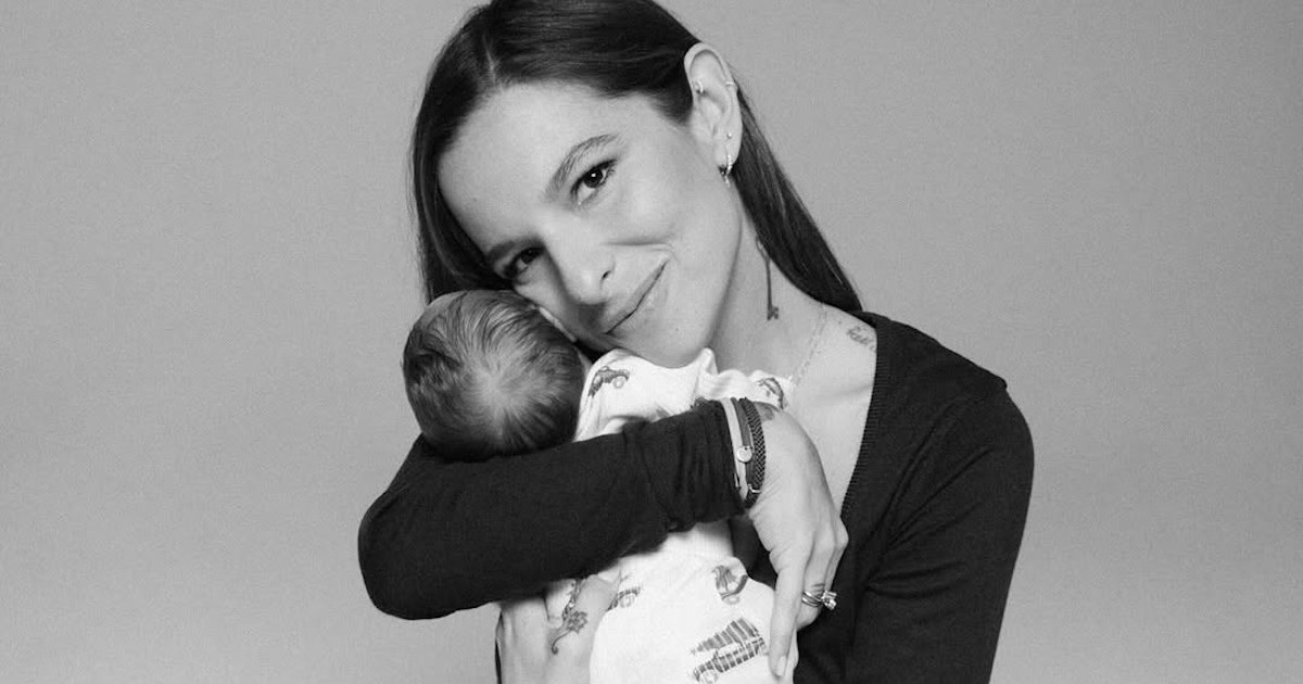 Εριέττα Κούρκουλου Λάτση | Ο Λέων Βασιλειάδης έγινε 8 μηνών και η μαμά του τιμά την ημέρα με μία σπάνια φωτογραφία από το μαιευτήριο - εικόνα 2