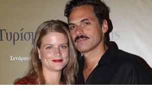 Η Έλλη Παπαγεωργίου στο πάρτυ γενεθλίων της | Σαν μικρή νεραϊδούλα η κόρη της Δανάης Μιχαλάκη