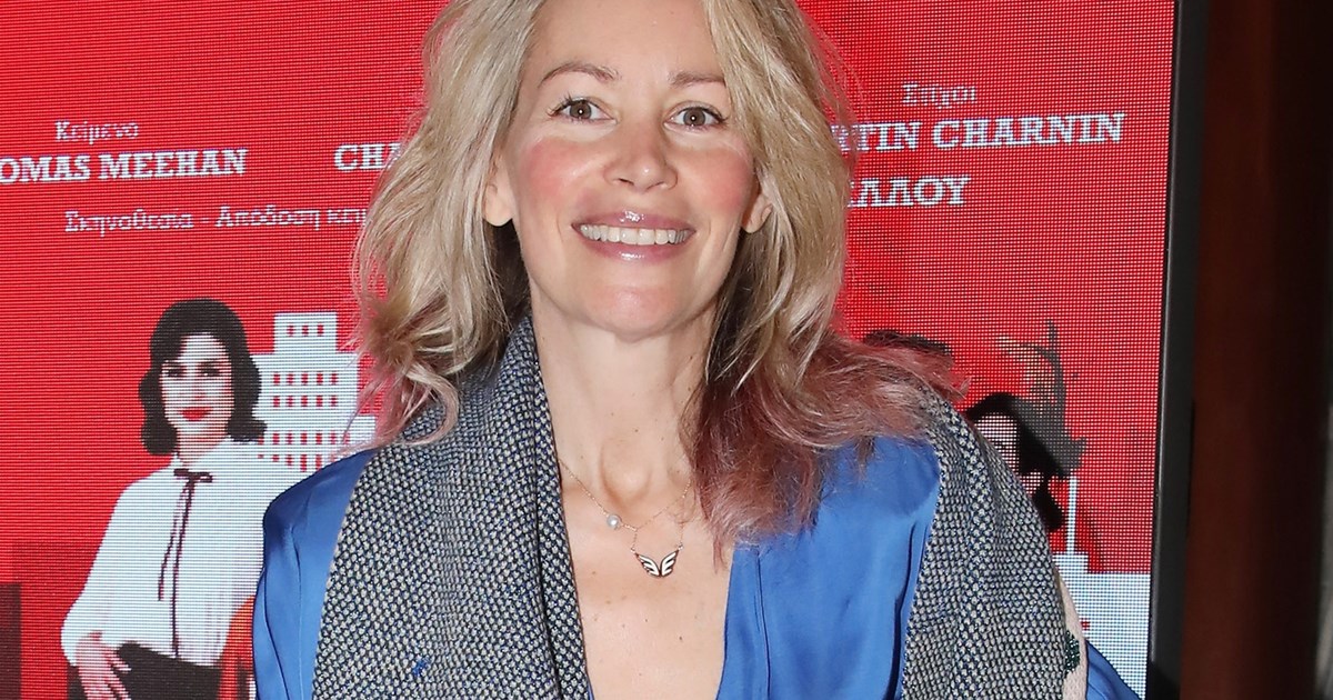 Άριελ Κωνσταντινίδη | Το παραμυθένιο δέντρο που διάλεξε για τα πρώτα Χριστούγεννα με την κόρη της