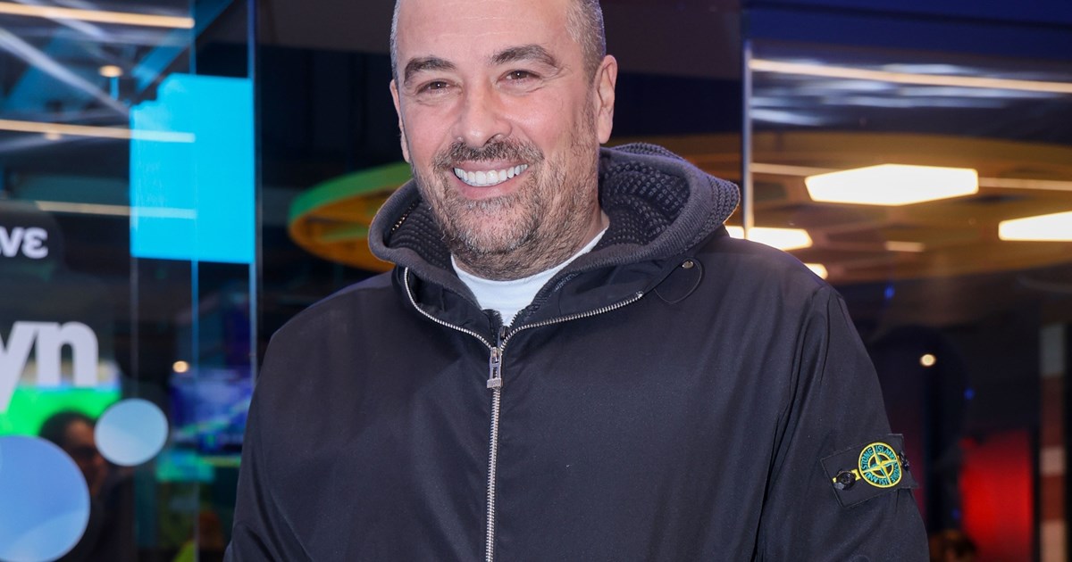 Ερωτευμένος ξανά ο Γιάννης Αϊβάζης | Η πρώτη δημόσια εμφάνιση με τη νέα του σύντροφο - εικόνα 2