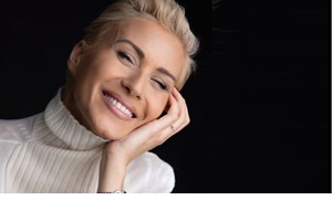 Αντίνοος Αλμπάνης | "Το σώμα δεν ανήκε πια σε μένα πονούσε μόνο του"