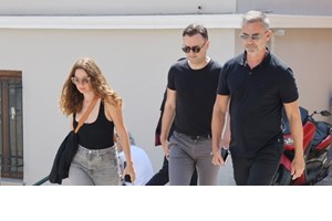 Ο Αργύρης Αγγέλου απαντά στις αντιδράσεις που προκλήθηκαν για τη φωτογραφία με τους πρώην συμπρωταγωνιστές του στην κηδεία του Γεράσιμου Μιχελή - εικόνα 2