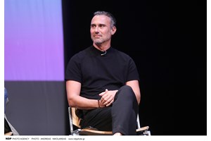 Οι "Σέρρες" του Γιώργου Καπουτζίδη δίνουν ένα υπέροχο μήνυμα για τα intersex άτομα