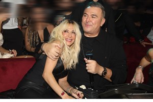 Η Άννα Βίσση υπέγραψε τα συλλεκτικά της βινύλια - Και ήμουν κι εγώ εκεί - εικόνα 11