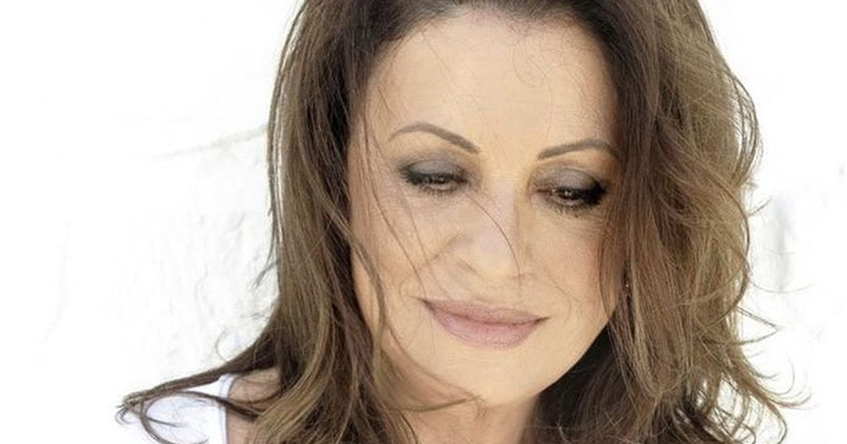 Χάρις Αλεξίου | Το σχόλιό της σε ανάρτηση γνωστού τραγουδιστή και η αντίδραση του ίδιου - εικόνα 3