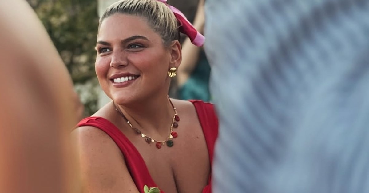 Όπως δεν την έχουμε ξαναδεί | Η Δανάη Μπάρκα μωρό στην αγκαλιά της μαμάς της - εικόνα 3