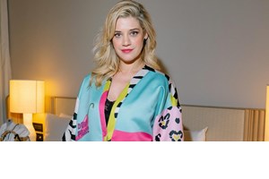 Τζένη Θεωνά | Η γλυκιά έκπληξη στον μπαμπά της λίγα 24ωρα πριν φέρει στον κόσμο το δεύτερο παιδί της