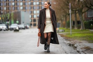 Η oversized τσάντα της Mango που συνδυάζει στιλ, άνεση και πρακτικότητα