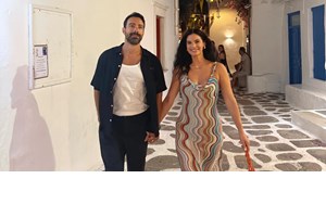 Η Αριάνα και η Φιλίππα Τανιμανίδη μέσα στα πιο cute outfits | Η Χριστίνα Μπόμπα φωτογραφίζει τις κόρες της να περιμένουν το σχολικό τους - εικόνα 5