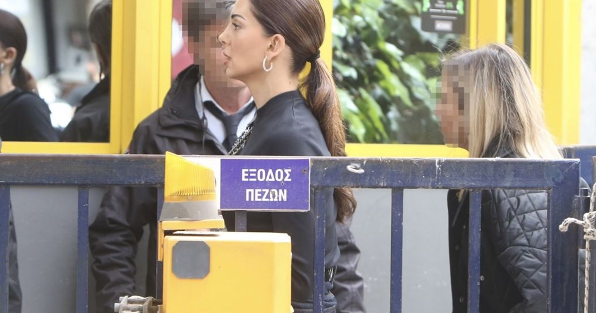 Σταματίνα Τσιμτσιλή | "Η Τίνα μας περνάει κι εκείνη δύσκολες ώρες. Χθες ήμασταν εδώ όταν ξαφνικά χτύπησε το τηλέφωνό της" - εικόνα 2