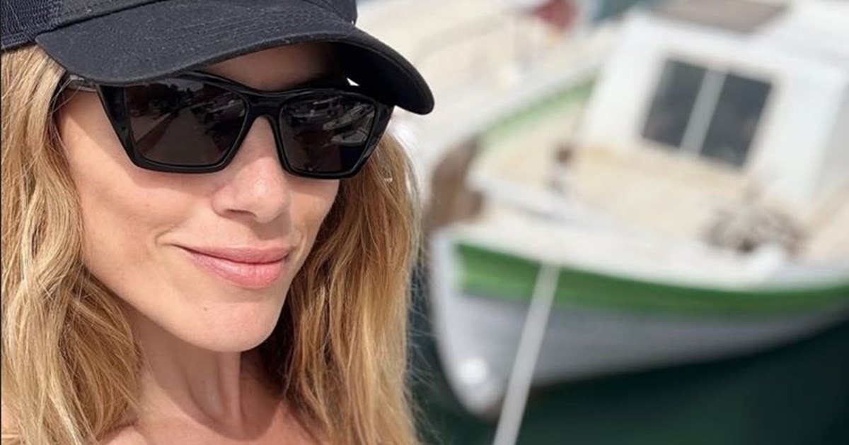 Ντορέττα Παπαδημητρίου και Γιώργος Γεροντιδάκης μαζί για καταδύσεις | Η κοινή ανάρτηση από την Αίγινα