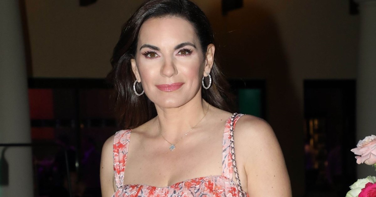 Η Όλγα Κεφαλογιάννη με την Αγάπη Πολίτη σε αφιέρωμα για τον Νίκο Ξυλούρη - εικόνα 3