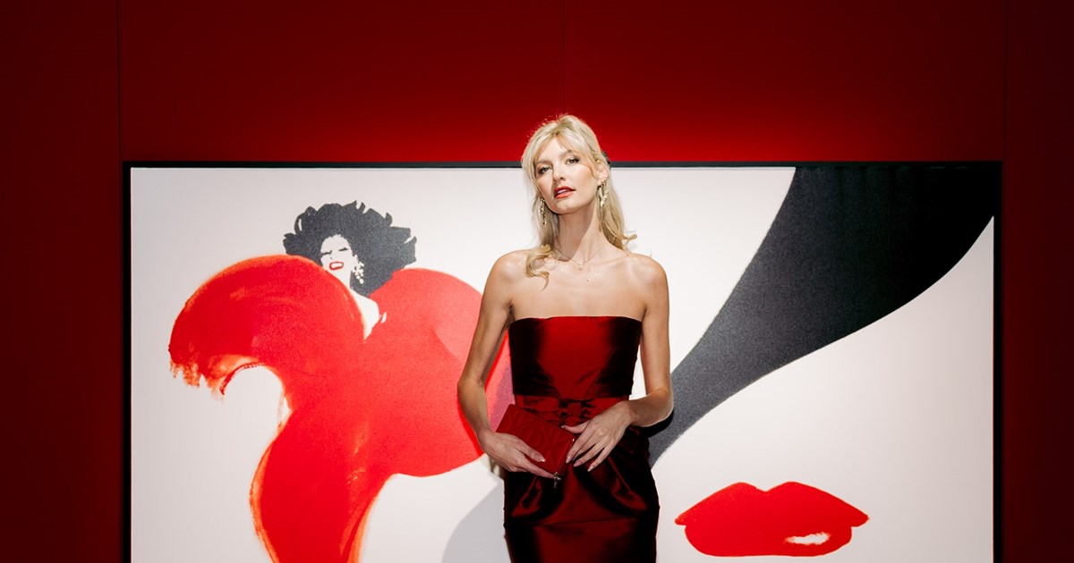 Το εμβληματικό Rouge Dior επανασυστήθηκε σε ένα glamorous party