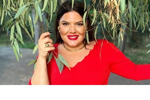 Δανάη Μπάρκα | Η πρώτη φωτογραφία με τον νέο της σύντροφο και το μήνυμα όλο νόημα για τα φετινά Χριστούγεννα - εικόνα 3