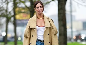 6 προϊόντα με άρωμα πούδρας για να γυρνούν όλοι στο πέρασμά σου - και κοστίζουν κάτω από 20 ευρώ