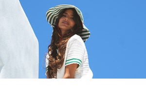 Η Τζένη Μελιτά με scarf top | Πώς υιοθέτησε την τάση;