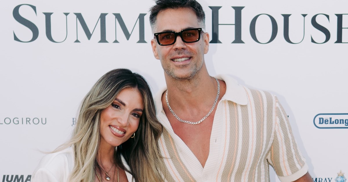 Η Αθηνά Οικονομάκου με τζιν σορτσάκι | Πώς δημιούργησε ένα boho look