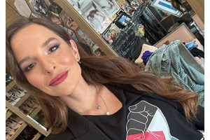 Η Εριέττα Κούρκουλου Λάτση μαζί με τον ξανθό Νικόλα της