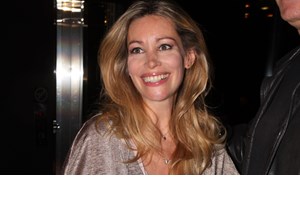 Άριελ Κωνσταντινίδη | Άκρως ανανεωμένη στην πρώτη της δημόσια εμφάνιση μετά την εγκυμοσύνη