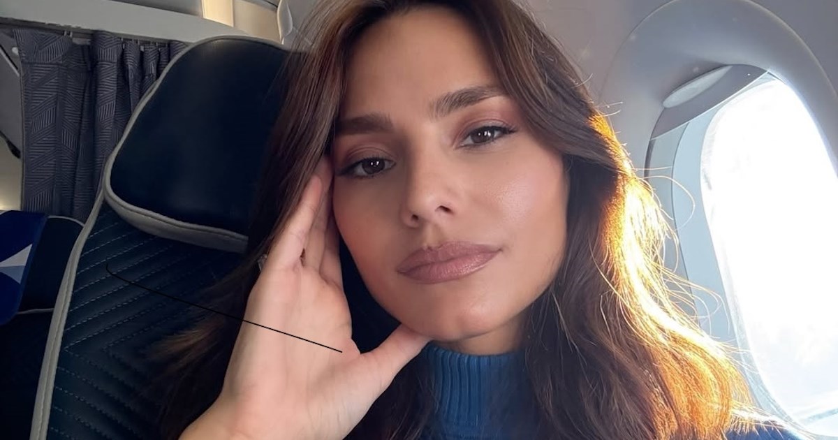 Ηλιάνα Παπαγεωργίου | Ταξίδι στην πρωτεύουσα της μόδας με την κούκλα αδερφή της