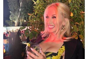 Η Κωνσταντίνα Σπυροπούλου με την πιο εντυπωσιακή εκδοχή στο γαλλικό μανικιούρ - εικόνα 4