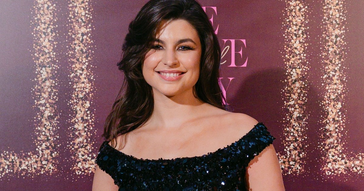 Μαίρη Συνατσάκη & Αθηνά Οικονομάκου | Τα festive looks τους για να πάρουμε έμπνευση για τις γιορτές