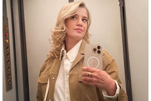 Τζένη Θεωνά | Η γλυκιά έκπληξη στον μπαμπά της λίγα 24ωρα πριν φέρει στον κόσμο το δεύτερο παιδί της - εικόνα 4