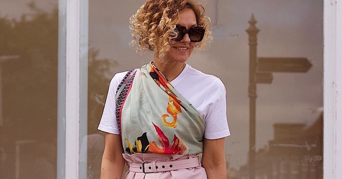 Η Τζένη Μελιτά με scarf top | Πώς υιοθέτησε την τάση; - εικόνα 3