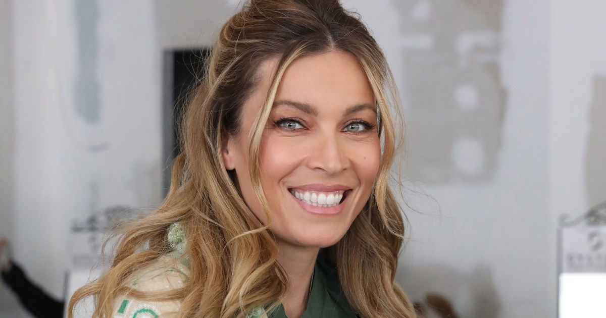 Μαριέττα Χρουσαλά | Ο ενθουσιασμός της με το "ερυθρόλευκο" δώρο που έλαβε