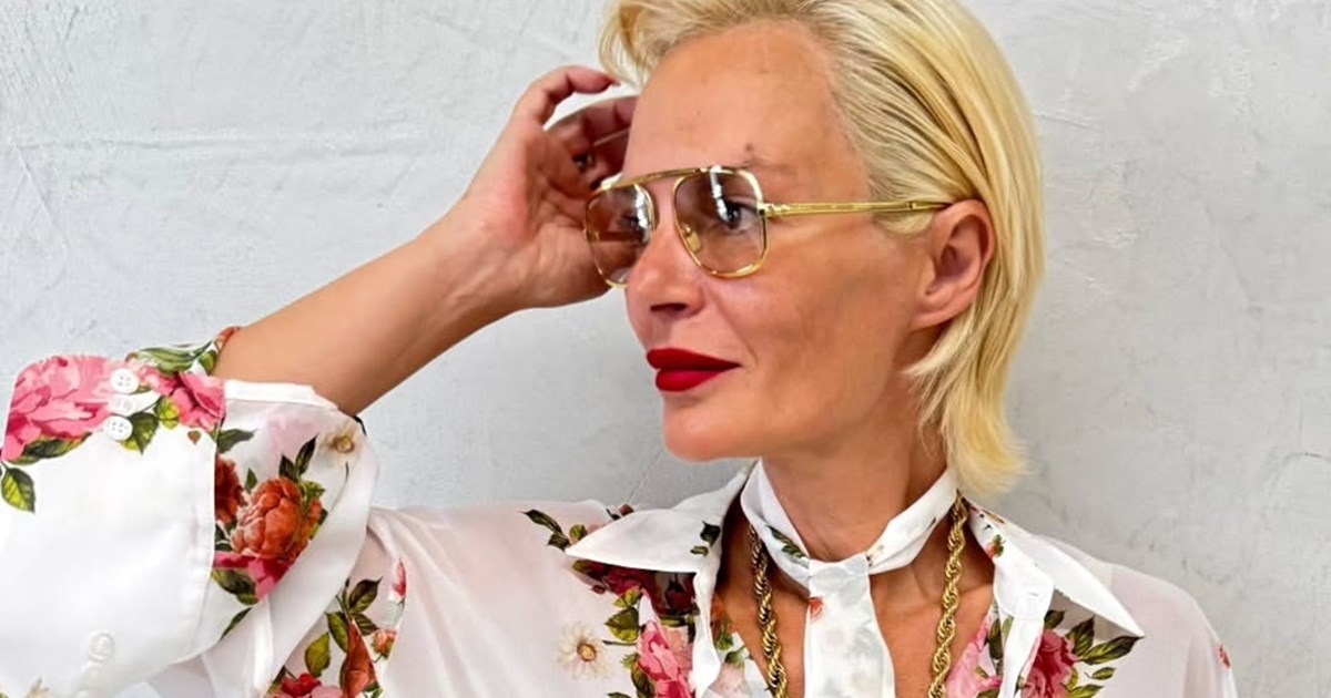 Η Εβελίνα Νικόλιζα με το φόρεμα στο πιο girly μοτίβο του καλοκαιριού