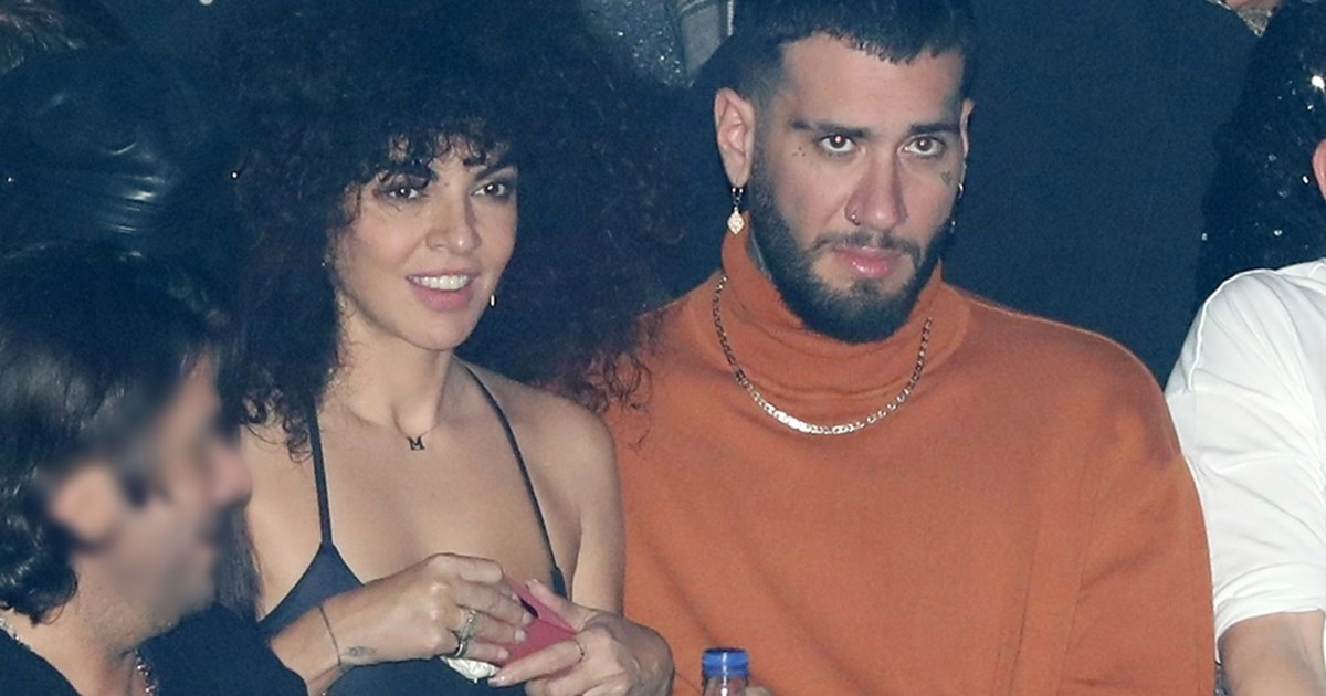 Η Μαρία Σολωμού στις δύο απόλυτες glam εμφανίσεις στο γιορτινό Παρίσι