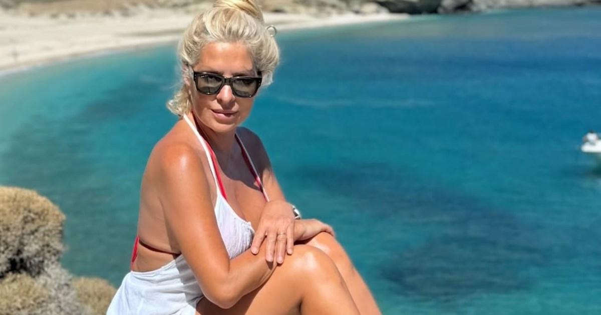 Ελένη Μενεγάκη | Για ουζάκι σε παραδοσιακή ψαροταβέρνα της Χαλκίδας - εικόνα 4