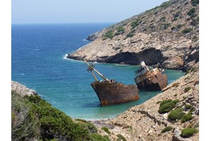 Η εξωτική παραλία που απέχει λιγότερο από 1 ώρα από το κέντρο της Αθήνας - εικόνα 4