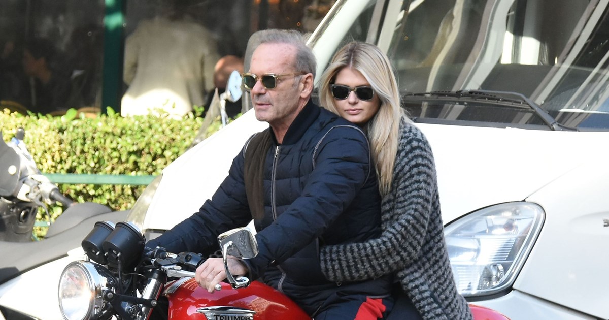 Η Αμαλία Κωστοπούλου σε τρυφερές οικογενειακές στιγμές με τον αδερφό της, Παναγιώτη Αντώνιο και τη μητέρα της Τζένης Μπαλατσινού