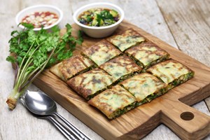 Θεατρική βραδιά για τη Μάρα Ζαχαρέα με κόκκινο σακάκι | Η sold out παράσταση που επέλεξε να παρακολουθήσει - εικόνα 3