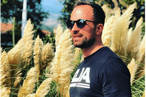 Πανύψηλη και αθλήτρια | Ο Γιώργος Λιανός φωτογραφίζει την κόρη του, Αρυάνα στην προπόνησή της - εικόνα 2