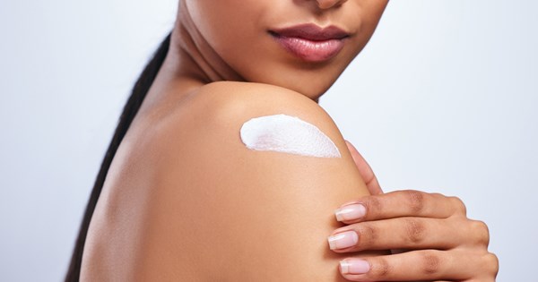 Summer Bodycare | Το ενυδατικό προϊόν σώματος που δεν πρέπει να λείπει από το καλοκαιρινό νεσεσέρ σου