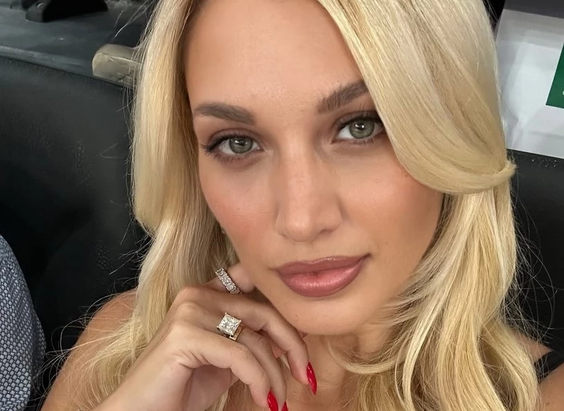 Πανέμορφη χωρίς ίχνος μακιγιάζ η Κωνσταντίνα Σπυροπούλου | Η φωτογραφία που δημοσίευσε