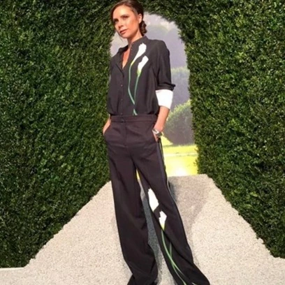 Ηappy B-Day Victoria Beckham | Θυμόμαστε 10 iconic fashion στιγμές της - εικόνα 5