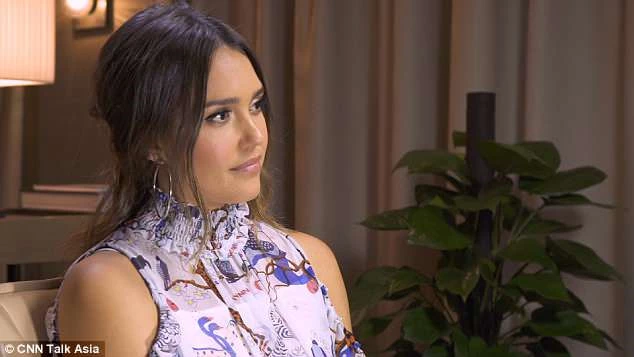 Jessica Alba: Έπεσε θύμα σεξουαλικής παρενόχλησης στα 13 της χρόνια