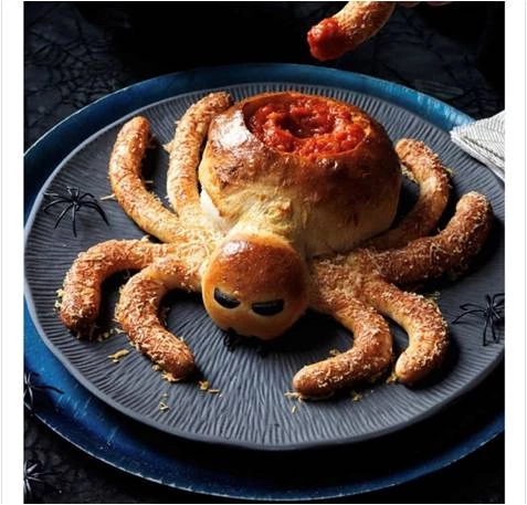 Γιόρτασε το Halloween με το έξτρα spooky Celebration Box της Aria Fine Catering - εικόνα 3