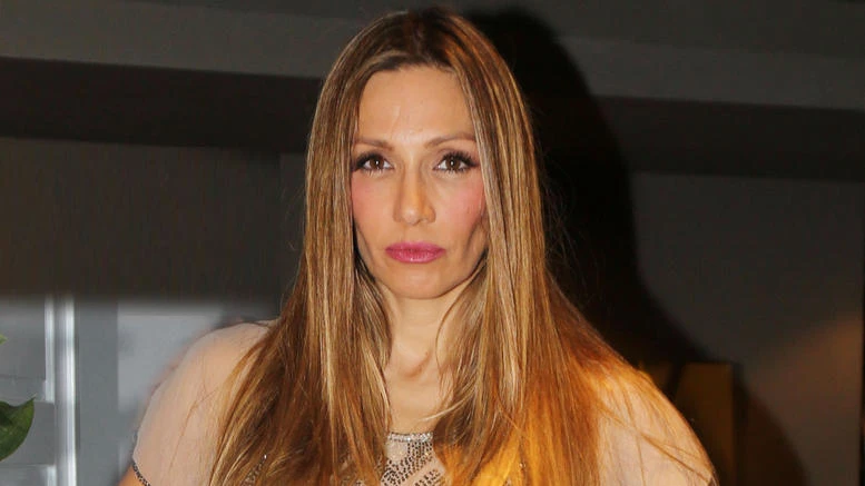 Η μεγάλη αλήθεια της Ελένης Πετρουλάκη για τη σωστή διατροφή | Μάς δείχνει όσα υπάρχουν στο ψυγείο της κόρης της