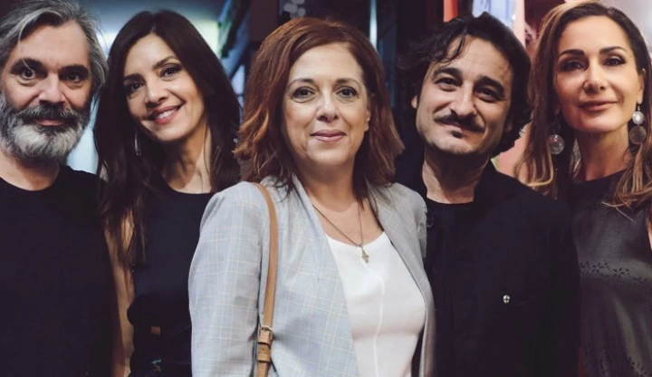 Ο ηθοποιός από τις «Άγριες Μέλισσες» που έπαιζε ως έφηβος στη «Βέρα στο Δεξί», η «επίθεση» της Αναστασοπούλου στον Λούλη και όσα πρέπει να ξέρεις σήμερα - εικόνα 3