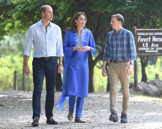 Kate Middleton - Πρίγκιπας William | Ξεκίνησε η περιοδεία τους στο Πακιστάν - εικόνα 3