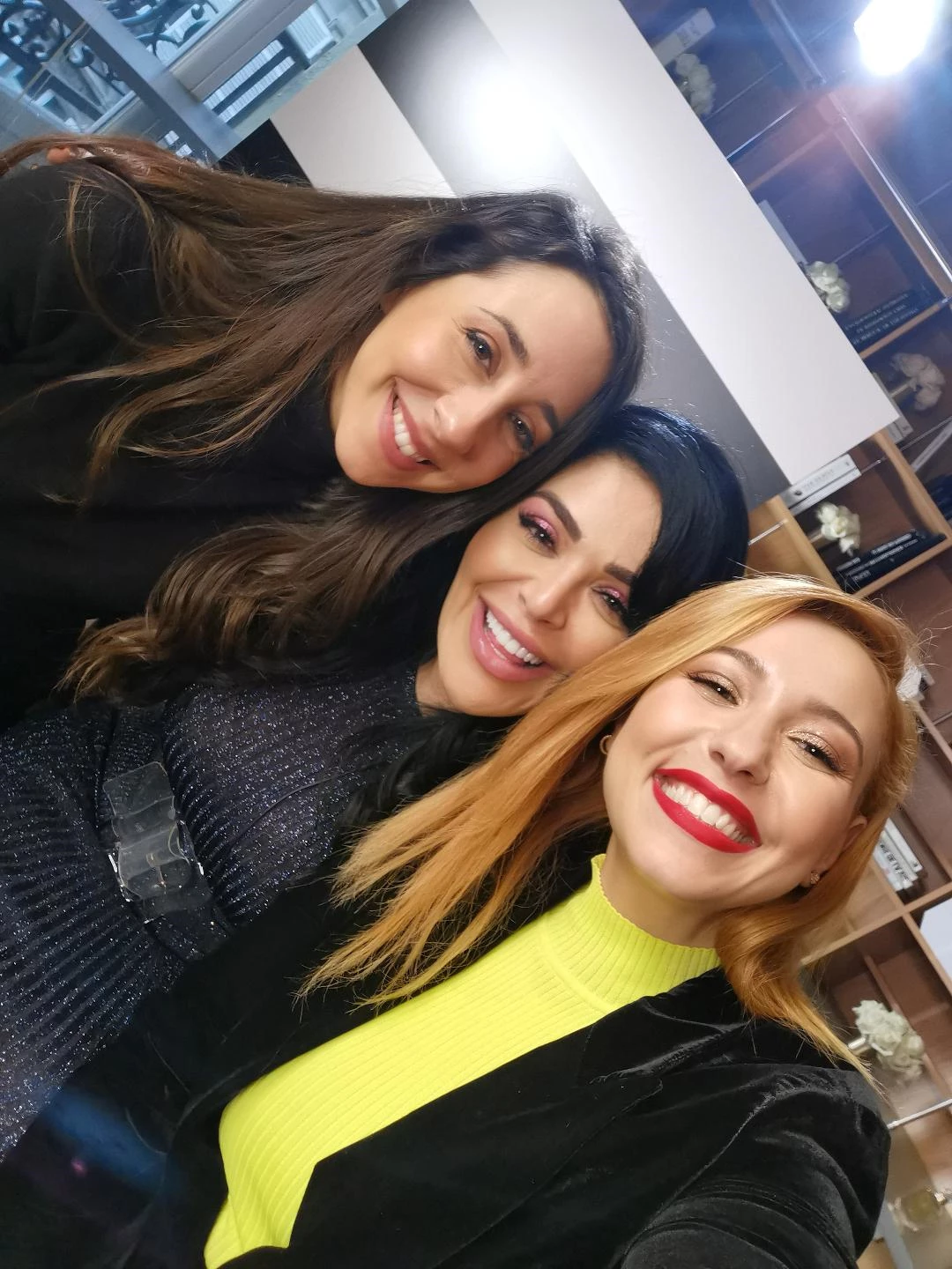 Τι έγινε όταν η beauty editor του Missbloom.gr συνάντησε την Huda Kattan
