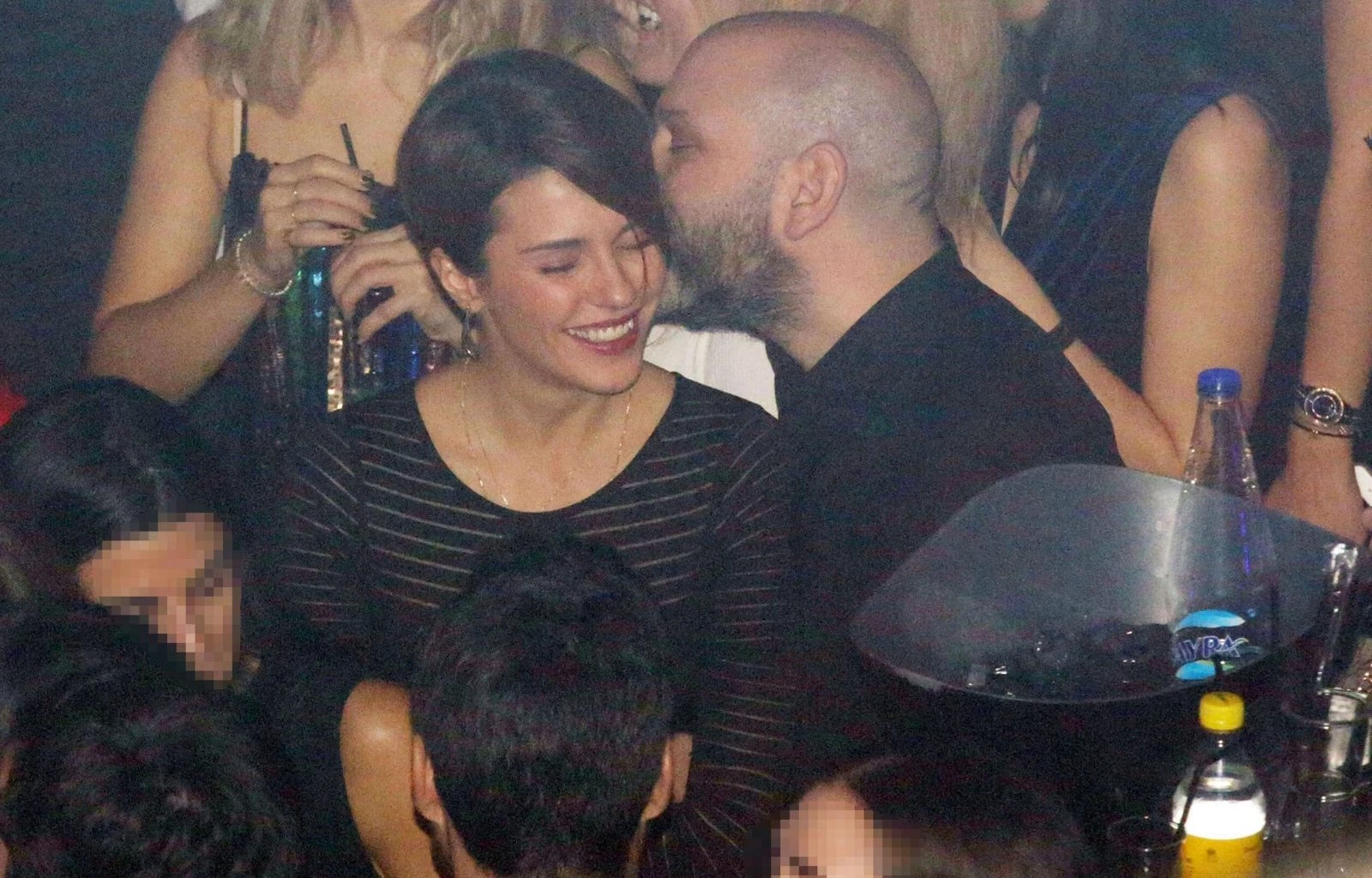 Κάτια Ταραμπανκό | Το hot LBD που φόρεσε σε βραδινή έξοδο με τον Γιώργο Λάγιο - εικόνα 5