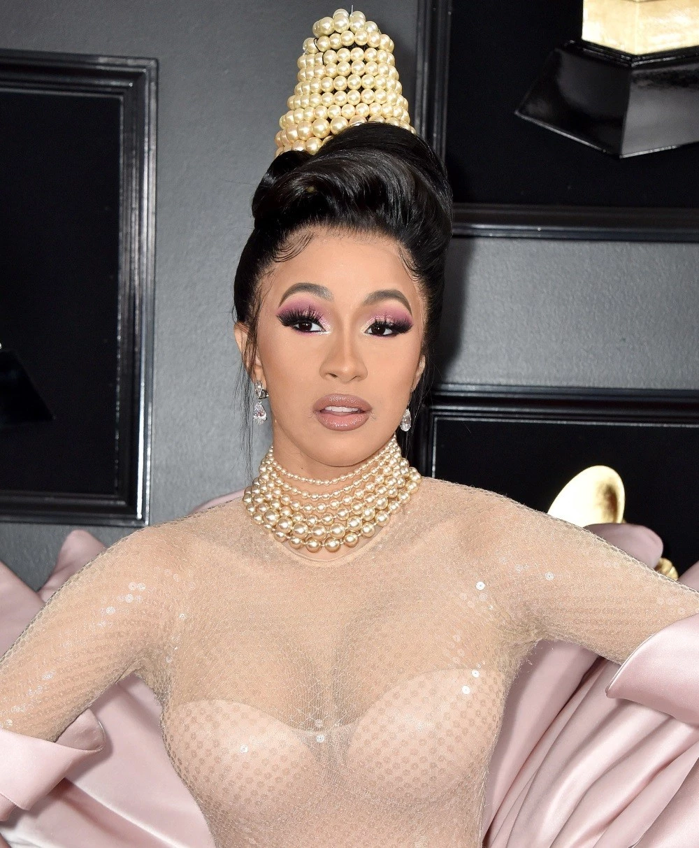Βραβεία Grammy | Θυμόμαστε τα καλύτερα beauty looks των τελευταίων ετών