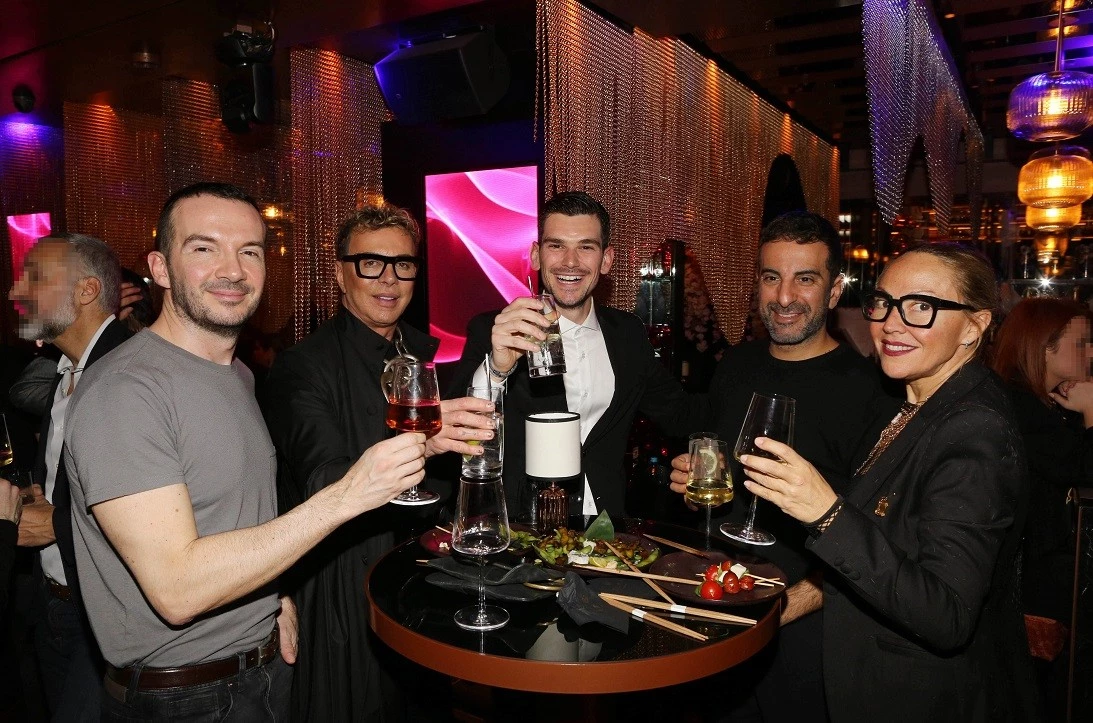 Zuka Athens | Ποιους Έλληνες celebrities είδαμε στα γενέθλια του Πλάτωνα Παπαγιαννόπουλου - εικόνα 7